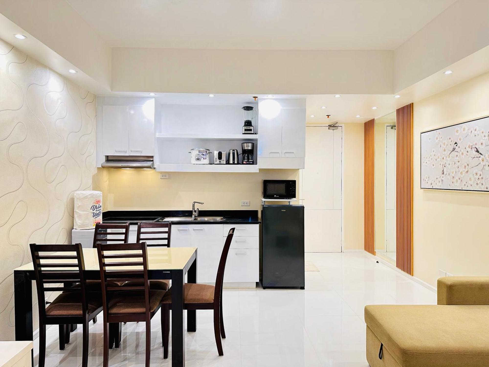 Oceanview Deluxe 1Br Suite La Mirada มักตัน ภายนอก รูปภาพ