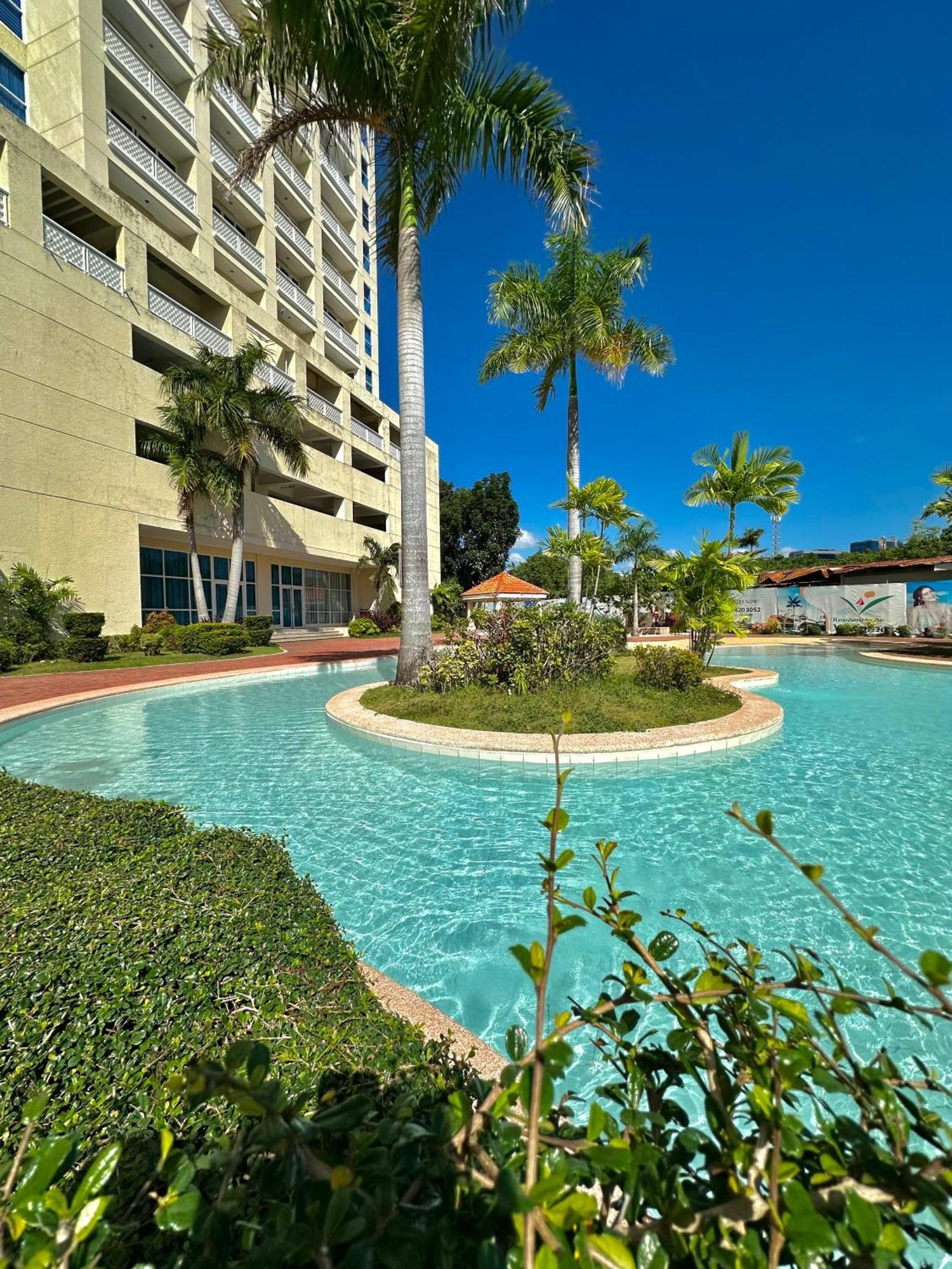 Oceanview Deluxe 1Br Suite La Mirada มักตัน ภายนอก รูปภาพ