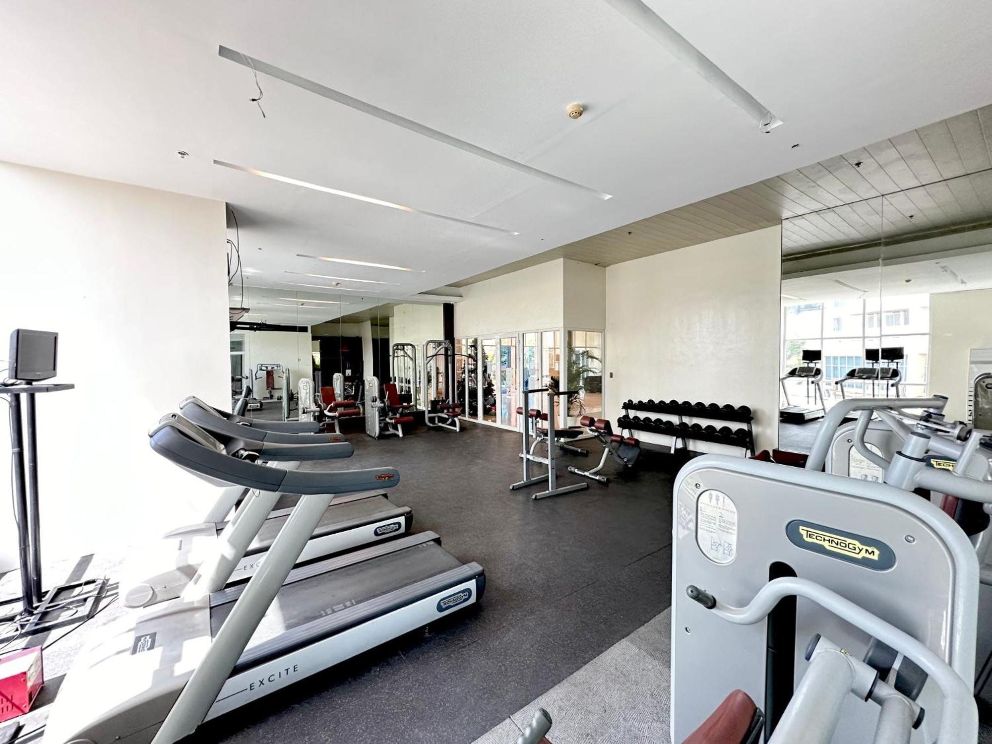 Oceanview Deluxe 1Br Suite La Mirada มักตัน ภายนอก รูปภาพ